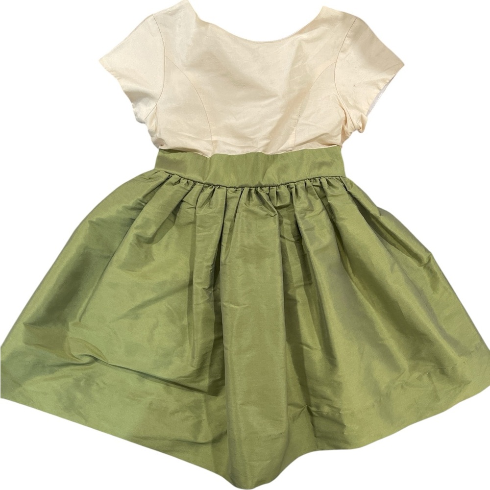 Elegant Two-Tone Dress - Cream and Green